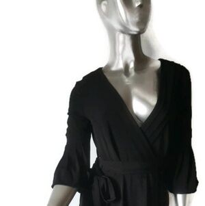 MAX AND CLEO Black Knit Pocketed Wrap Dress Sz XS